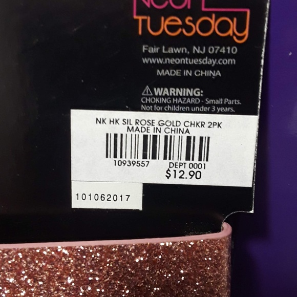 Hello Kitty Jewelry Set - Picture 6 of 6